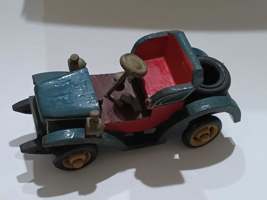 Miniatura Carro Antigo