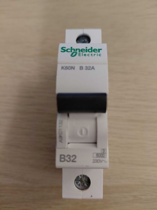 SchneiderElectric – wyłącznik nadprądowy K60N, 32A, charakterystyka B