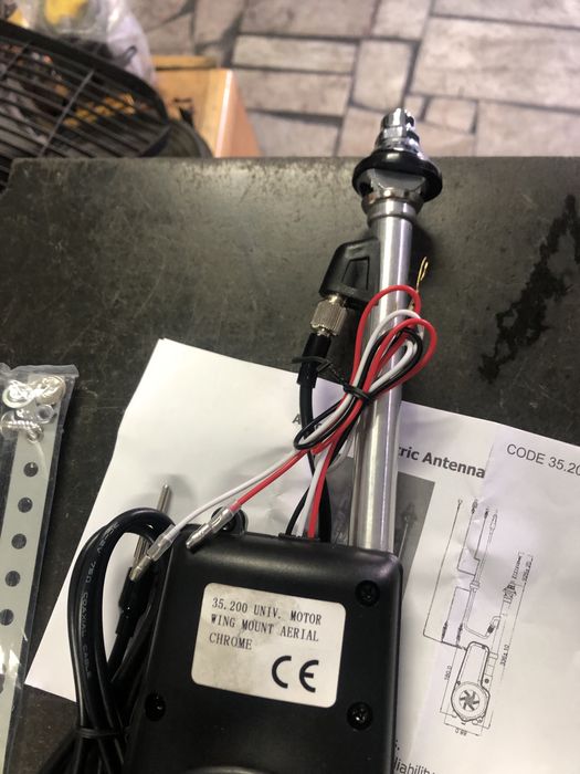 Antena electrica nova para Mercedes W201/ W123/ W124/ W202