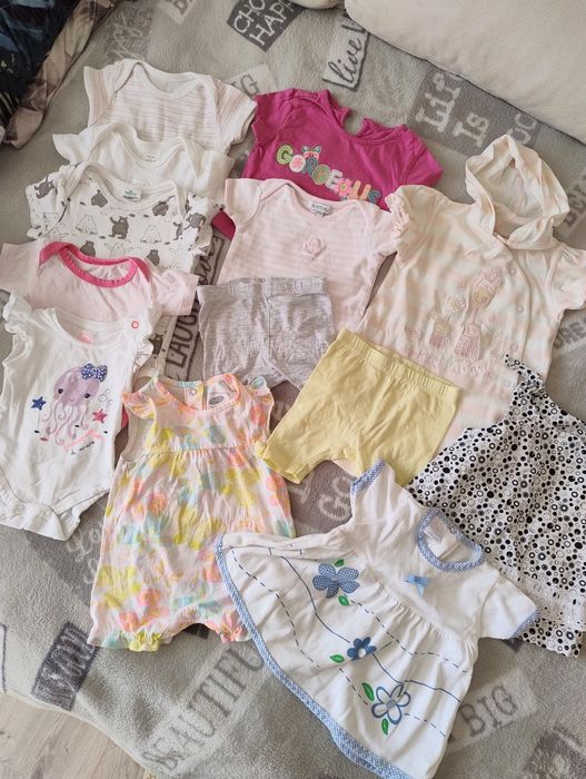 Paka ubranek letnich