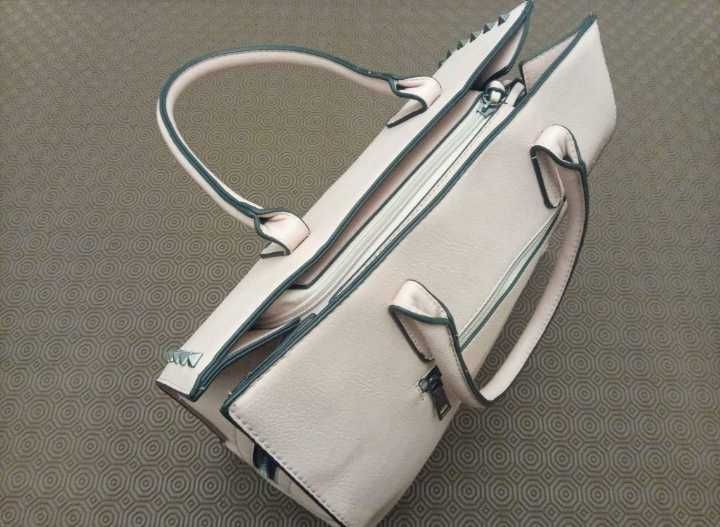 Mala / Bolsa de Senhora