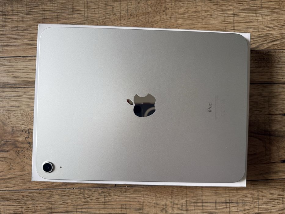 iPad 10 gen 2022 64 GB srebrny
