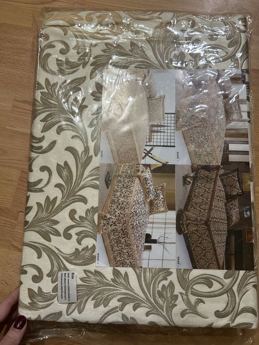 Жаккардовий комплект покривало з подушками бежевий