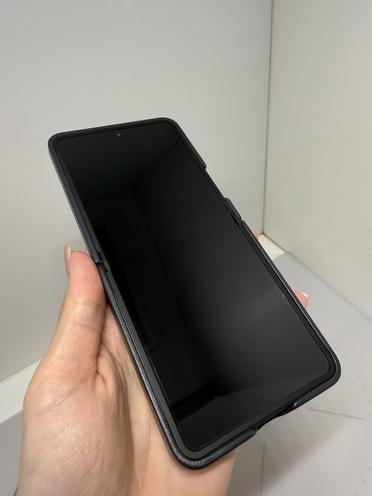 Samsung Galaxy Flip 7