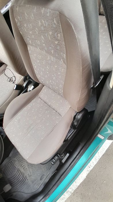 Продам компактний автомобіль Чана Бенні