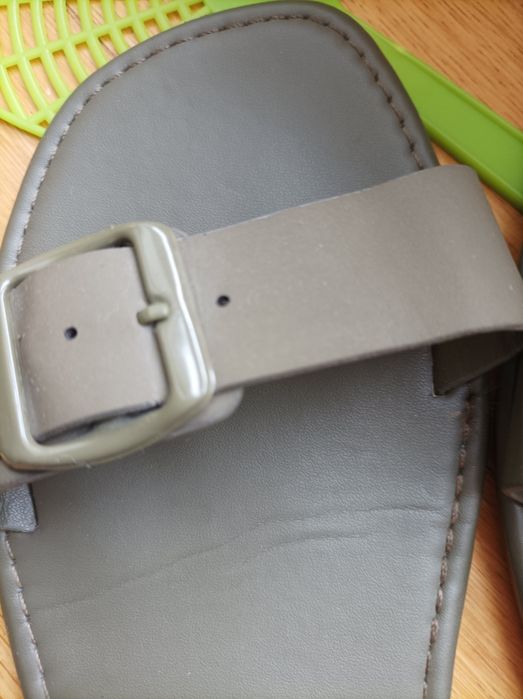 Klapki Primark damskie