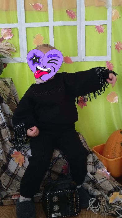 Теплий флісовий зимовий чорний спортивний костюм на дівчинку  3 роки