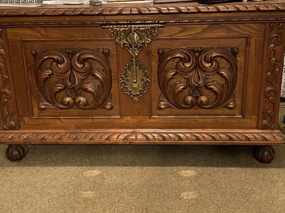 Arca Madeira, antiga, maciça