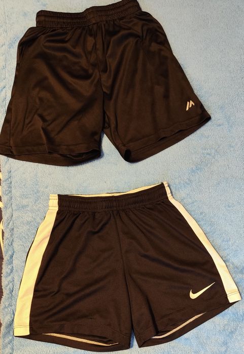 Spodenki na wf 128, + spodenki Nike gratissztuki