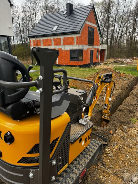 Usługi Prace ziemne minikoparka 110 zł Mth drenaże przyłącza  wod-kan