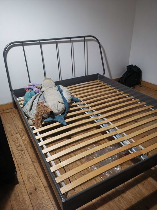 Cama de ferro - Ikea