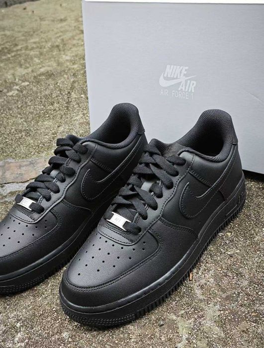 Buty Trampki Nike_Air_Force_1_Low_07_Black R.41