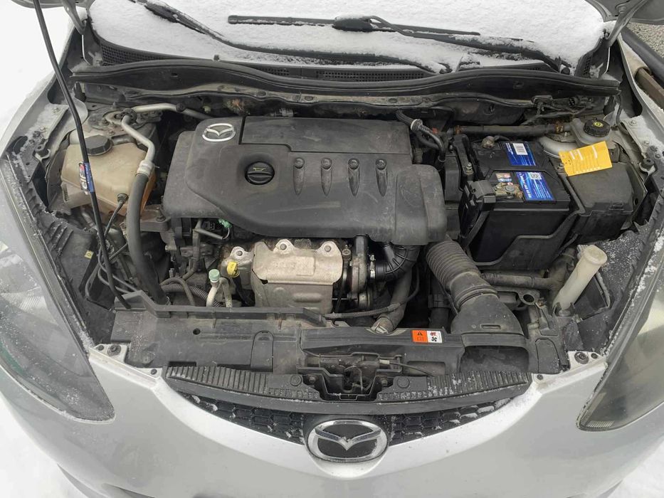 Mazda 2 zadbana i  ekonomiczna