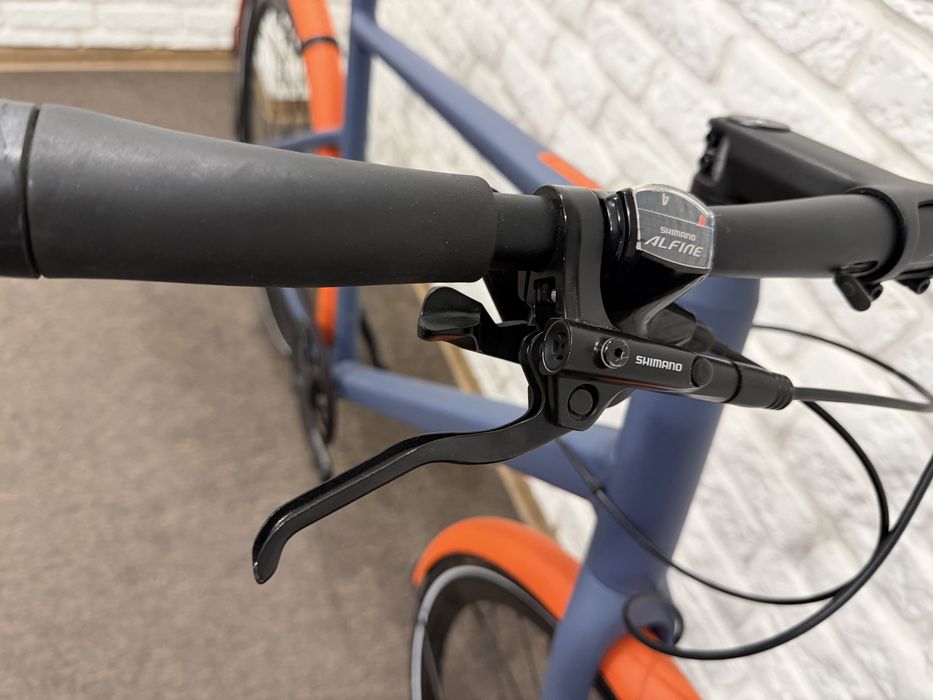 Rower na pasku BMC 257 alfine gates L