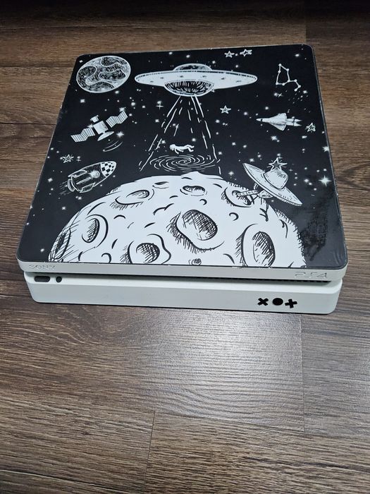 PlayStation 4 slim 1TB