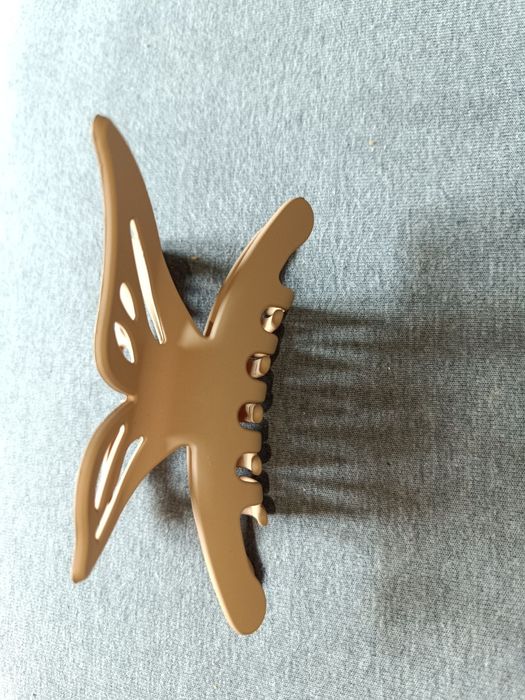 Spinka do włosów w kształcie motyla