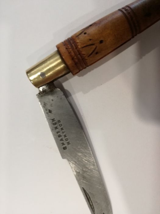 Canivete Coleção " Nontron Chaperon" Lâmina Aço Carbono