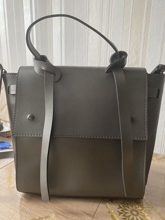 Сіра сумка