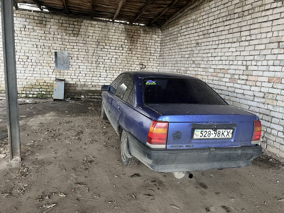 Продам опель омега 2.0