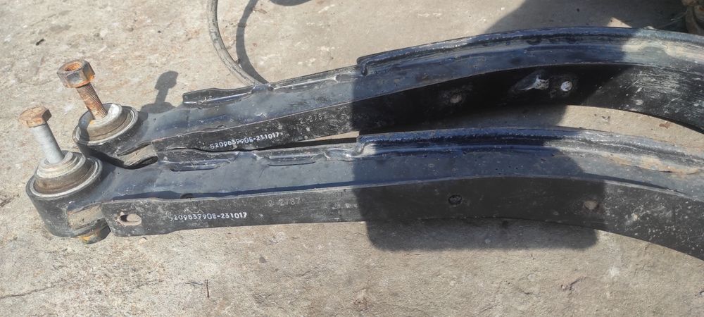 Фиат Добло Опель комбо комплект задней подвески в отличном состоянии