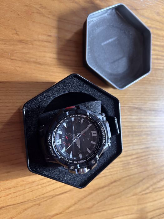 Часы Casio G-Shock Graviti серия для пилотов.