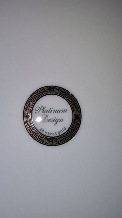 Serwis obiadowo-kawowy 48 elementów Platinum Design 24 karatowe złoto