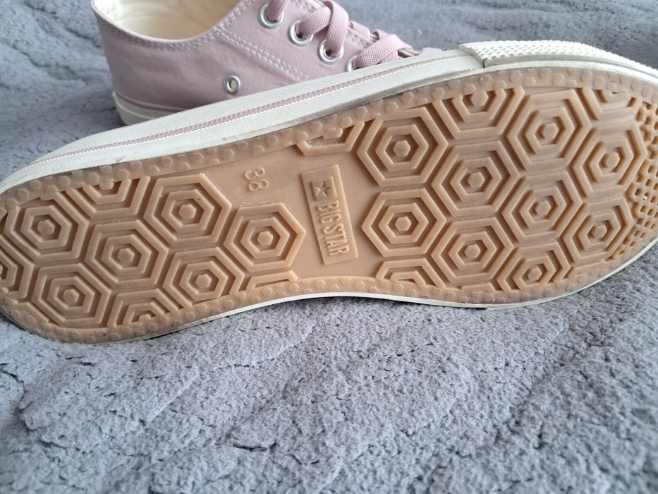 Trampki jak nowe
