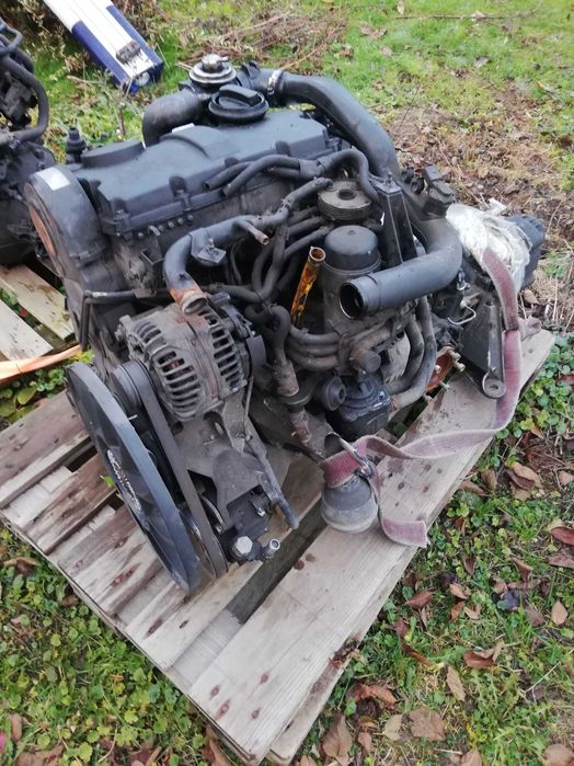 Silnik 1.9tdi 115 komplet ze skrzynią biegów