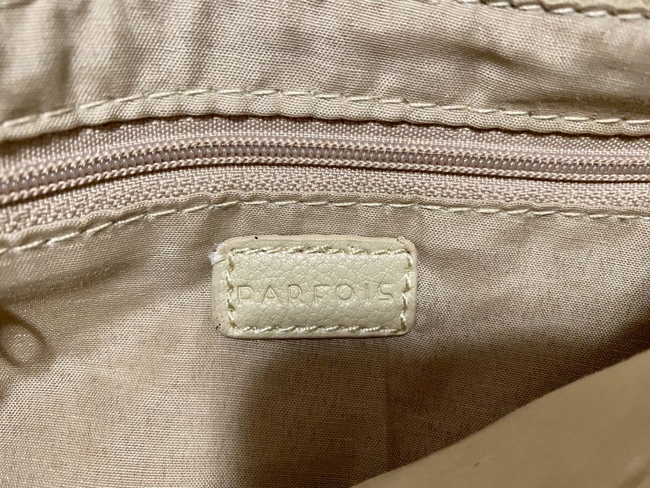 Mala senhora muito estimada