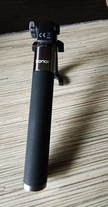 HONOR Selfie Stick czarny stan BDB zakup w salonie PL
