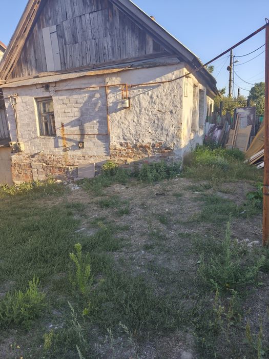 Продаются  2  дома на одном  участке