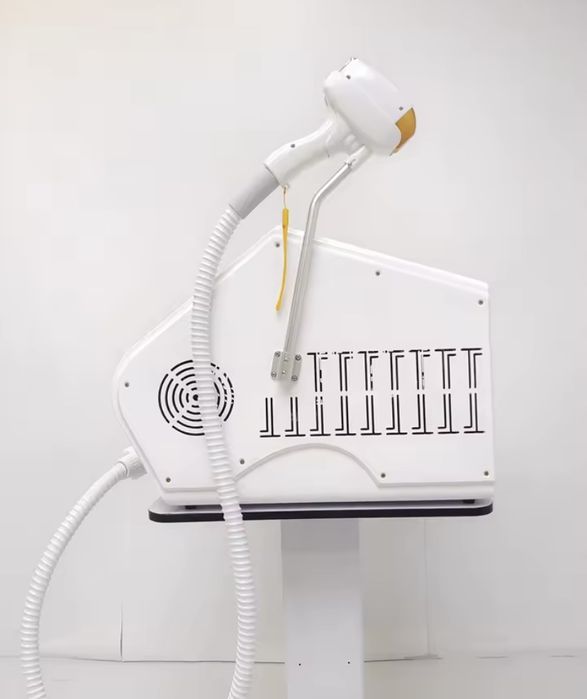 Máquina de Depilação a Laser de Diodo 808nm 4 ondas