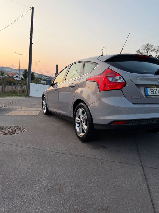 Ford Focus — fotografia 7