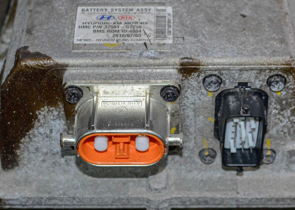 акумуляторна батарея 28 kwh Hyundai Ioniq 37501-G7250