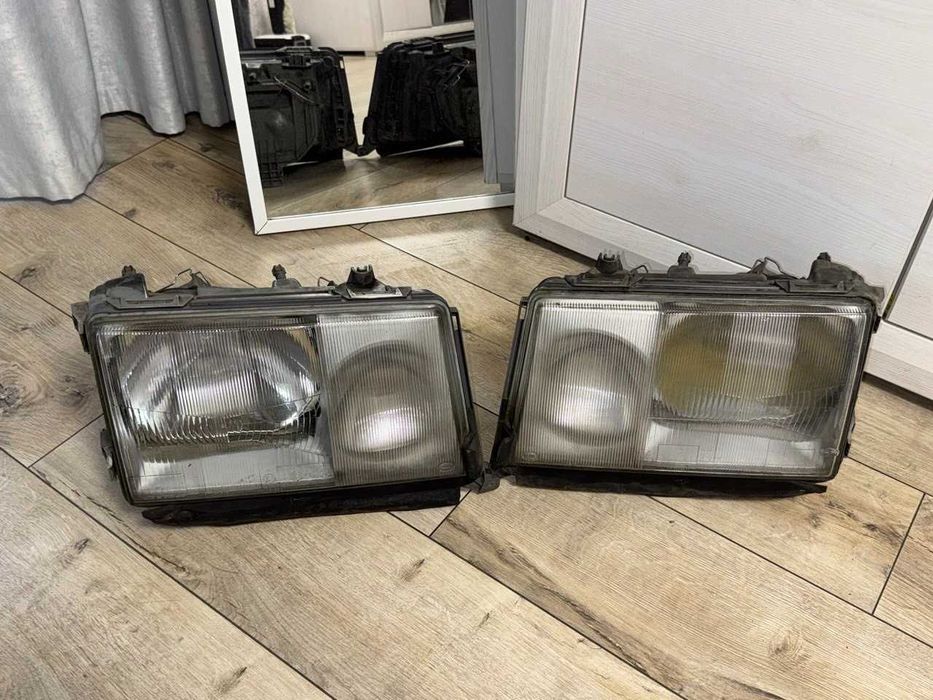 Комплект фар Hella Mercedes W124 Дорест