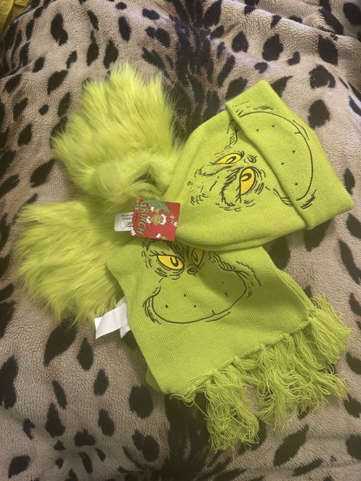 Набор шапка,шарф,перчатки Гринч Grinch