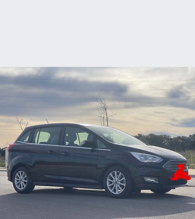 Carrinha Ford Grand C-Max