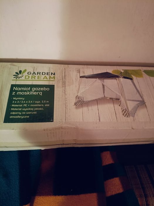 Namiot z moskitierą