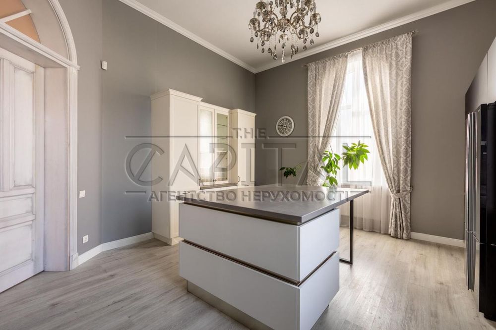 Оренда видового, автономного особняка в Козині Перша здача