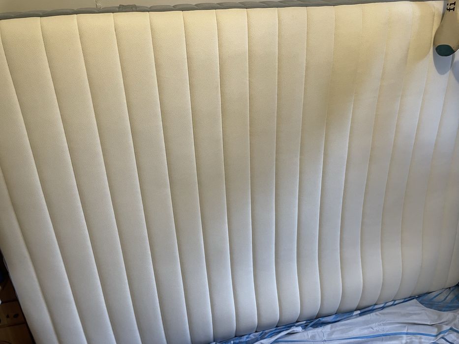 Colchão Ikea Valevag em Excelente Estado – Pouco Uso