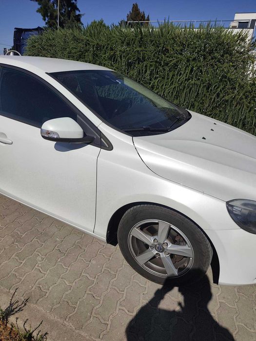 Carro Volvo V40 D2 2014