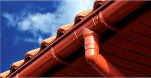 Монтаж водостоку, установка водостока, монтаж софітів, підшивка даху