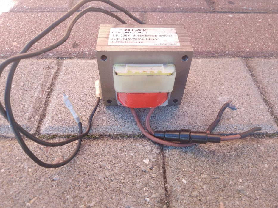 Transformator jednofazowy 230 V 24 V 70 VA