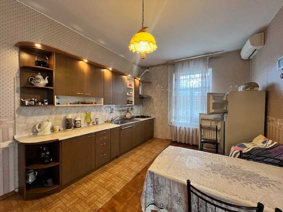 Добротный кирпичный дом у моря в Санжейке на 20 сотках