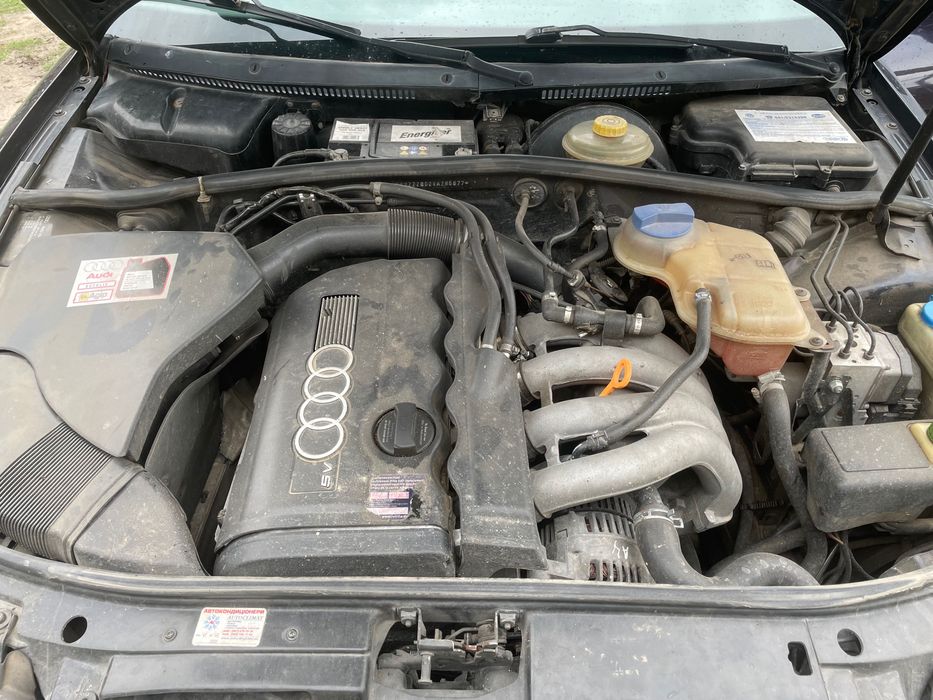 Продам ауді А4 б5