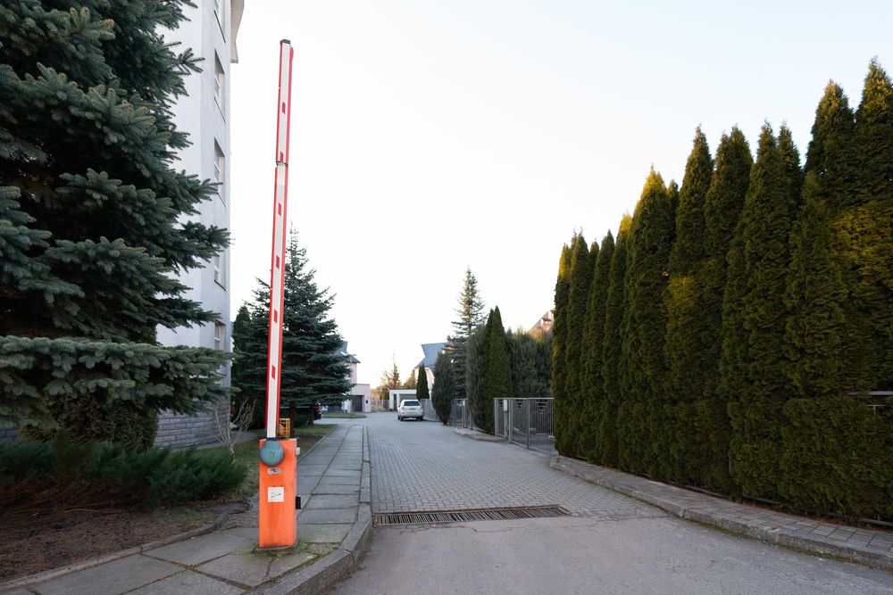 Продаж котеджу з ремонтом на вулиці Роксоляни!