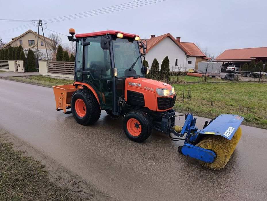 Kubota b2530 BRUTTO KLIMA 460 Mtg traktorek mini komunalny ogrodniczy