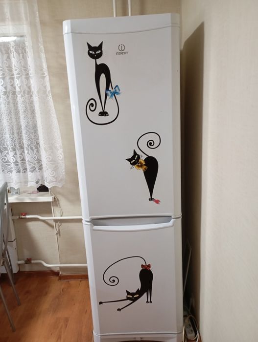 холодильник   Indesit