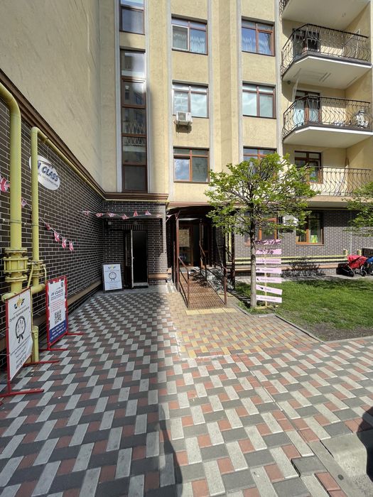 Комерційне приміщення з ремонтом Фасад Окремий вхід ЖК Річ Таун Ірпінь