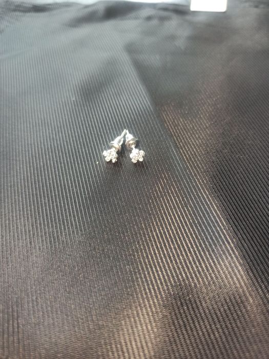 Kolczyki sztyfty kwiatuszek nowe